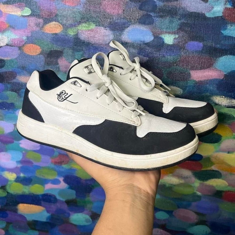 Vintage Reebok Daddy Yankee 73-160300 White Black Shoes Size 6 No Box